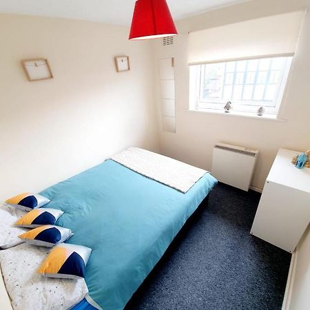 Rayleigh Town Centre 3 Bedroom Apartment Kültér fotó