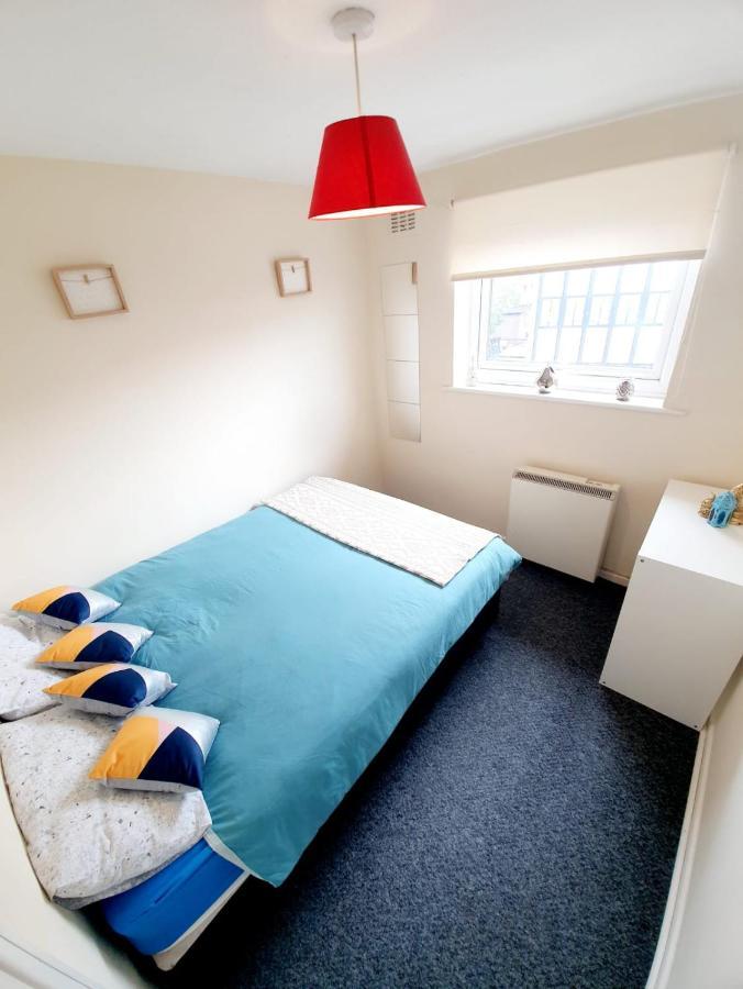 Rayleigh Town Centre 3 Bedroom Apartment Kültér fotó
